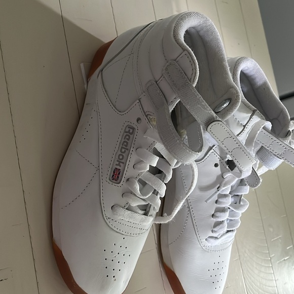 Reebok Freestyle Hi sneakers, size 6 - Picture 2 of 6